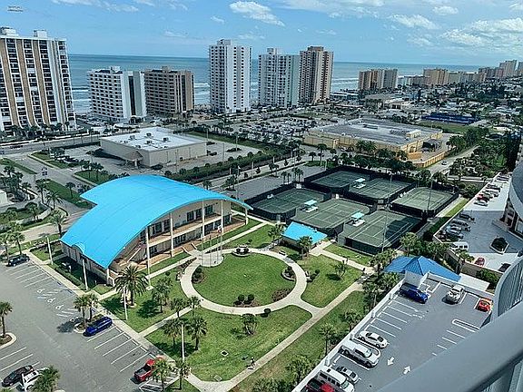 Rec Center and Tennis Courts