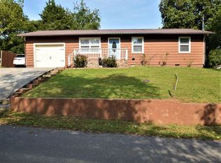 1219 Tramel Rd, Sevierville, TN 37862