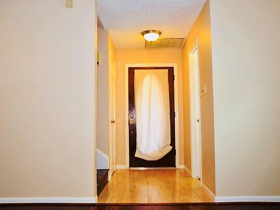 4th image of 2413 Potomac Dr Unit C