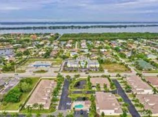 308 Espana Ct, Satellite Beach, FL 32937
