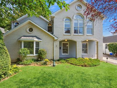 2 Sycamore Avenue, Glen Head, NY, 11545