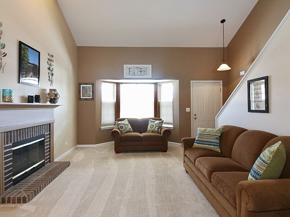 2nd image of 1619 Halma Ln