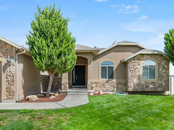 3rd image of 6342 W Rose Run Way S