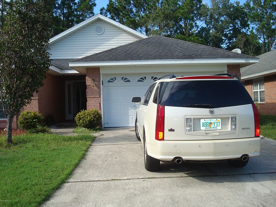 1st image of 7501 Cliff Cottage Dr