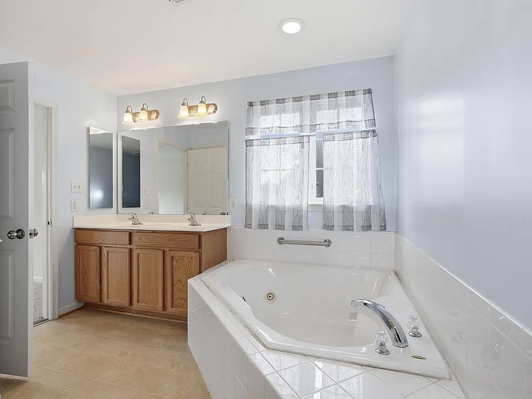 20 Houser Dr — Photo 17