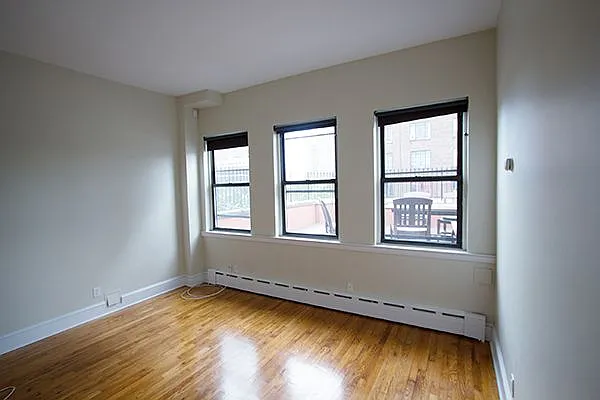 Rented by Century 21 Milestone Realty | media 10