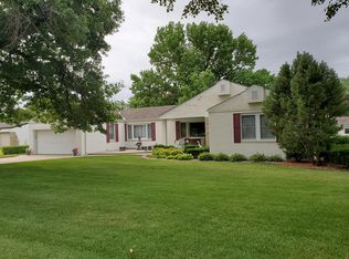 1919 W John St, Grand Island, NE 68803
