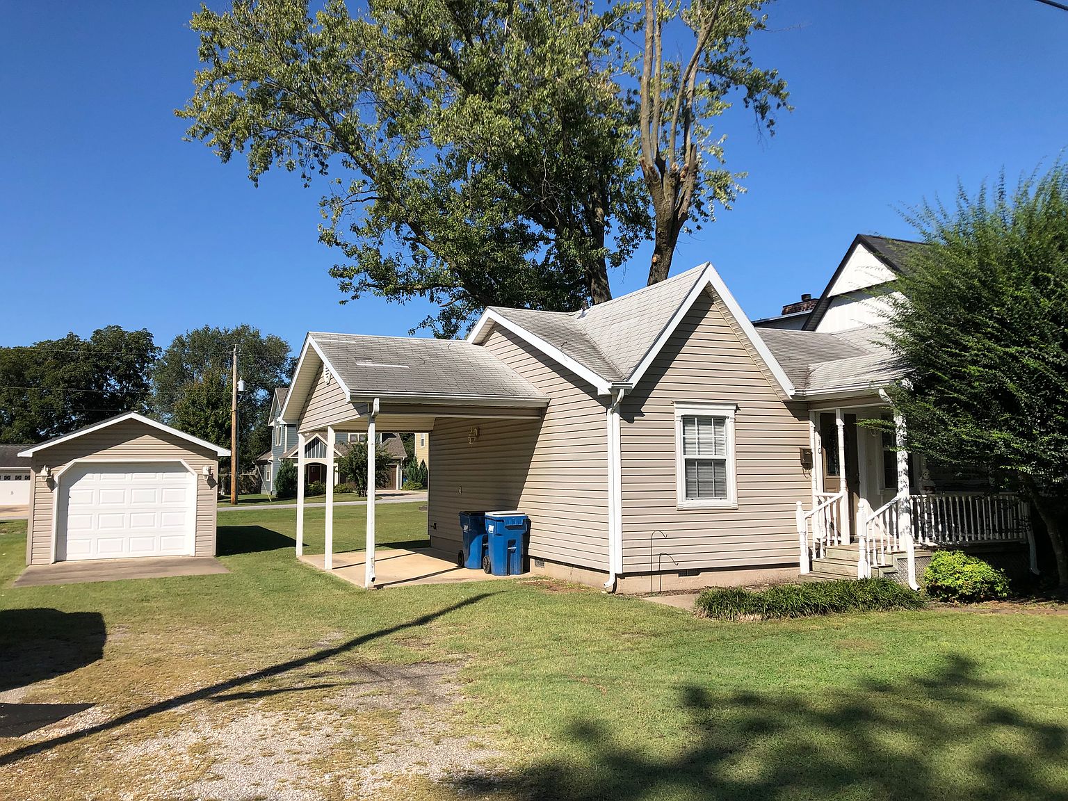 410 SW East St, Bentonville, AR 72712 Zillow