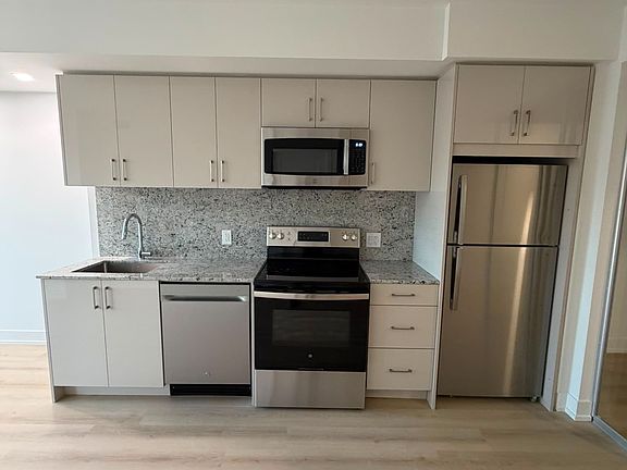 2nd image of 4000 Eglinton Ave W #223