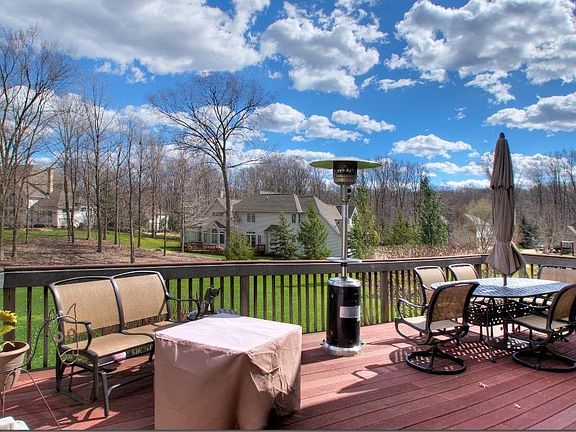3rd image of 6507 Dorset Ln