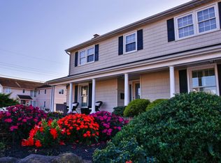 9 Sunset Blvd, Egg Harbor Township, NJ 08234