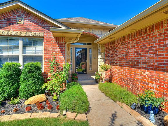 2nd image of 7709 Harold Dr