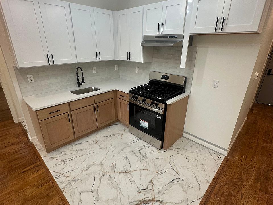 1st image of 161 Prospect St APT B2