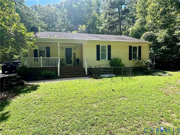 7911 Quinton Pl, Quinton, VA 23141