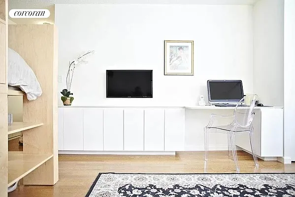 Sold by Corcoran | media 5