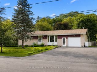 5881 Piperville Rd, Ottawa, ON K0A1K0