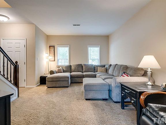 3rd image of 4107 Sugar Pine Ln