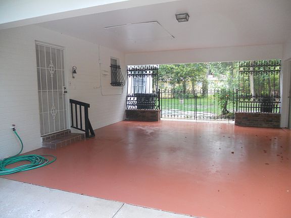 2nd image of 1111 Orange Ave