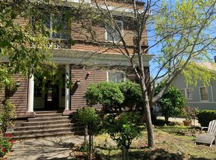 1121 Bryant St #7, Palo Alto, CA 94301