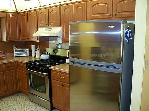 2nd image of 862 Sheoah Cir