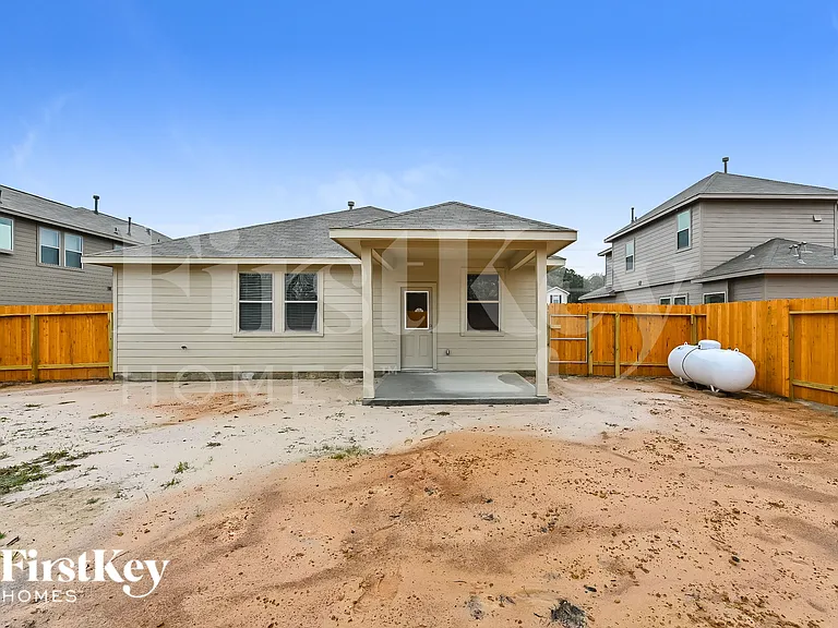11012 Patriot Ct — Photo 15