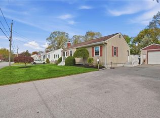 153 Falcon Ave, Warwick, RI 02888