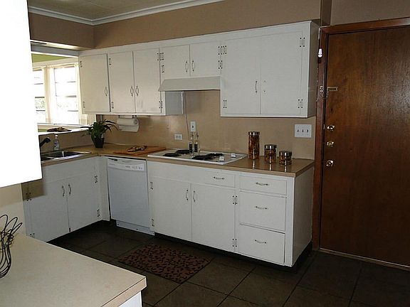 4th image of 4839 Stillbrooke Dr