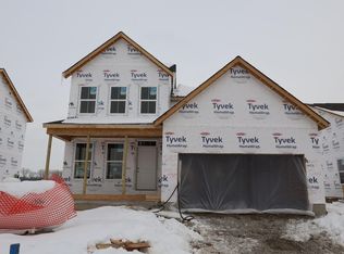 310 Warbler Cir, Galena, OH 43021