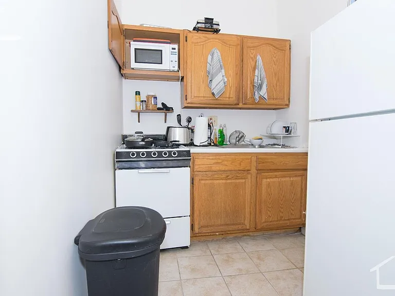 1254 Commonwealth Ave #24A — Photo 3
