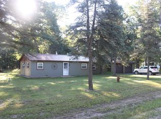 5154 N Twin Creek Rd, Luther, MI 49656
