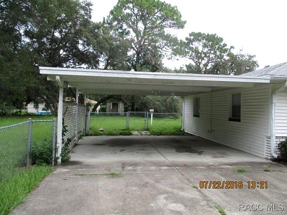 3rd image of 9645 W Laurel Oak Ln
