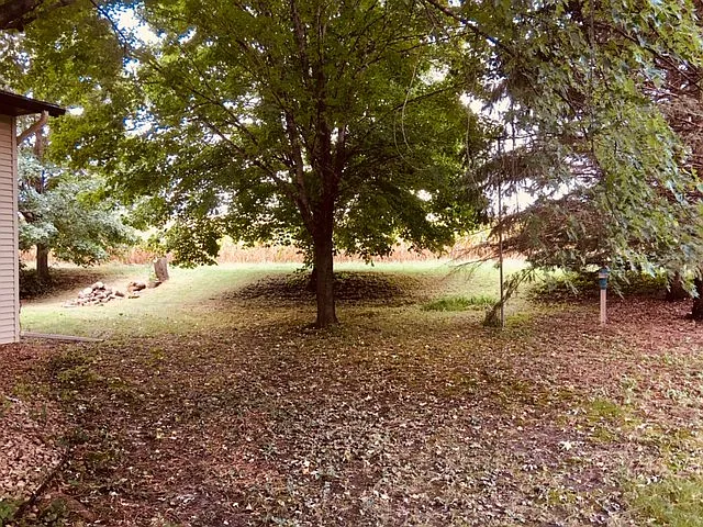 Building Photo - 9300 Edgebrook Dr