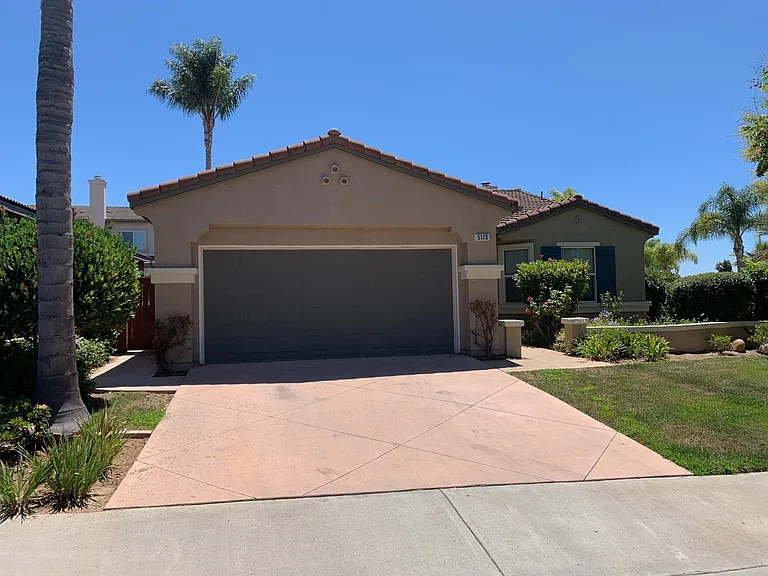 5173 Cerulean Way — Photo 2