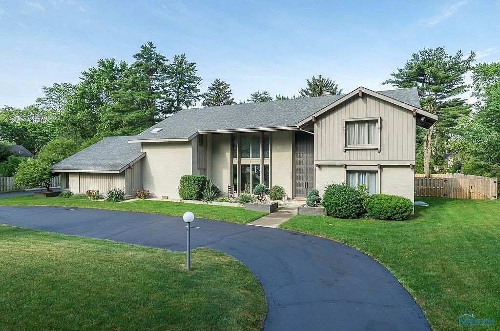 4545 Corey Rd, Toledo, OH 43623 Zillow