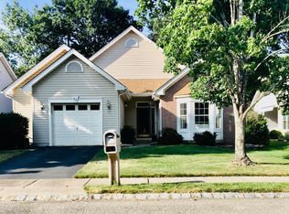 92 Sandpiper Dr, Bayville, NJ 08721