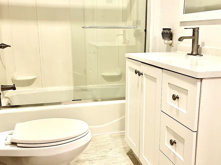 Main Floor Bathroom
