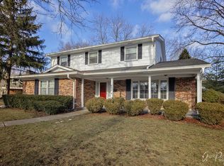 605 Sapling Ln, Deerfield, IL 60015