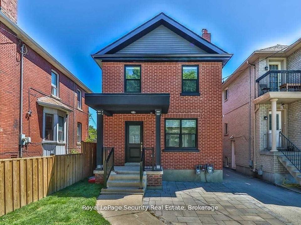 1st image of 3 26th St Unit 1