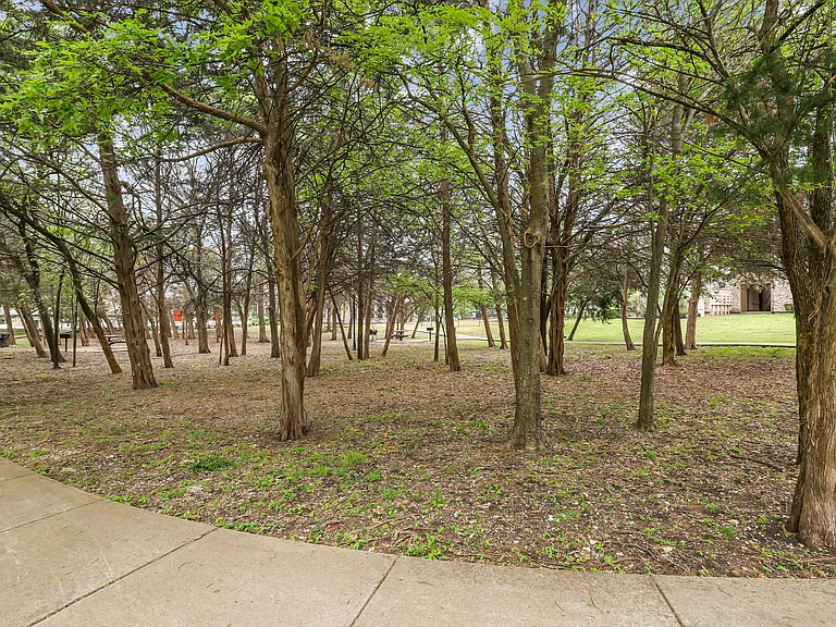 Nolen Grand Apartments — Photo 30