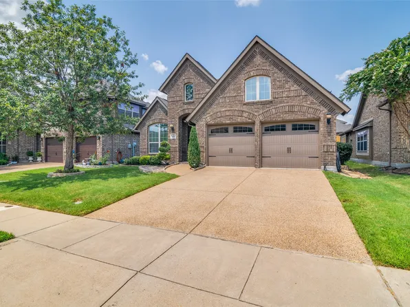 1011 Edgefield Ln, Forney, TX 75126