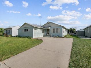 426 S Dos Caminos Ave, Ventura, CA 93003
