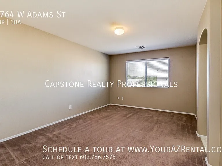 8764 W Adams St — Photo 11
