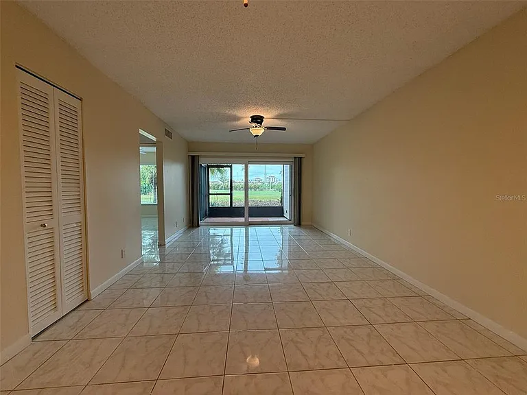 6219 Palma Del Mar Blvd S #105 — Photo 4
