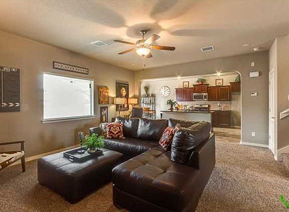 3rd image of 7628 Wolf Creek Dr