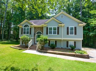 16 Robin Ct, Villa Rica, GA 30180
