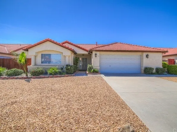 1319 Zirconia St, Hemet, CA 92543