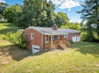 126 Madison Heights Dr, Marshall, NC 28753