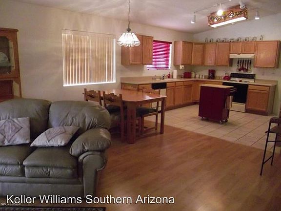 3rd image of 3617 W Camino De Talia