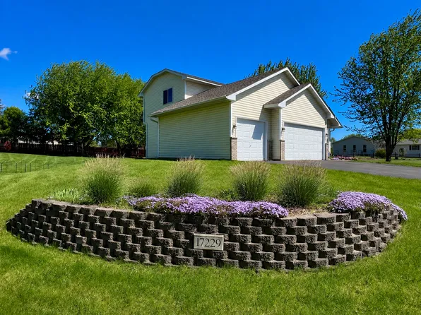 17229 Van Buren St NE, Ham Lake, MN 55304