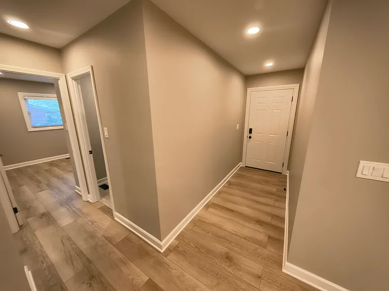 460 Western St — Photo 14